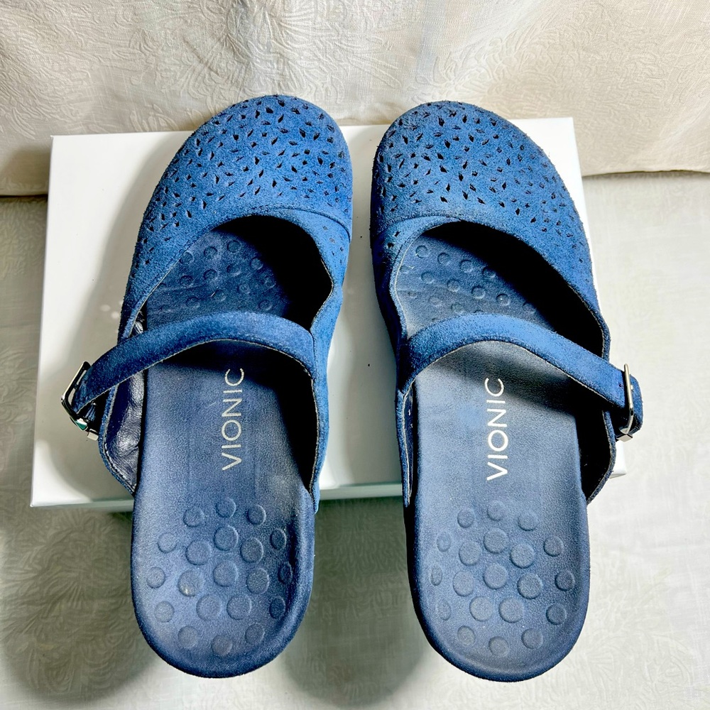 Vionic Shoes Denim Blue